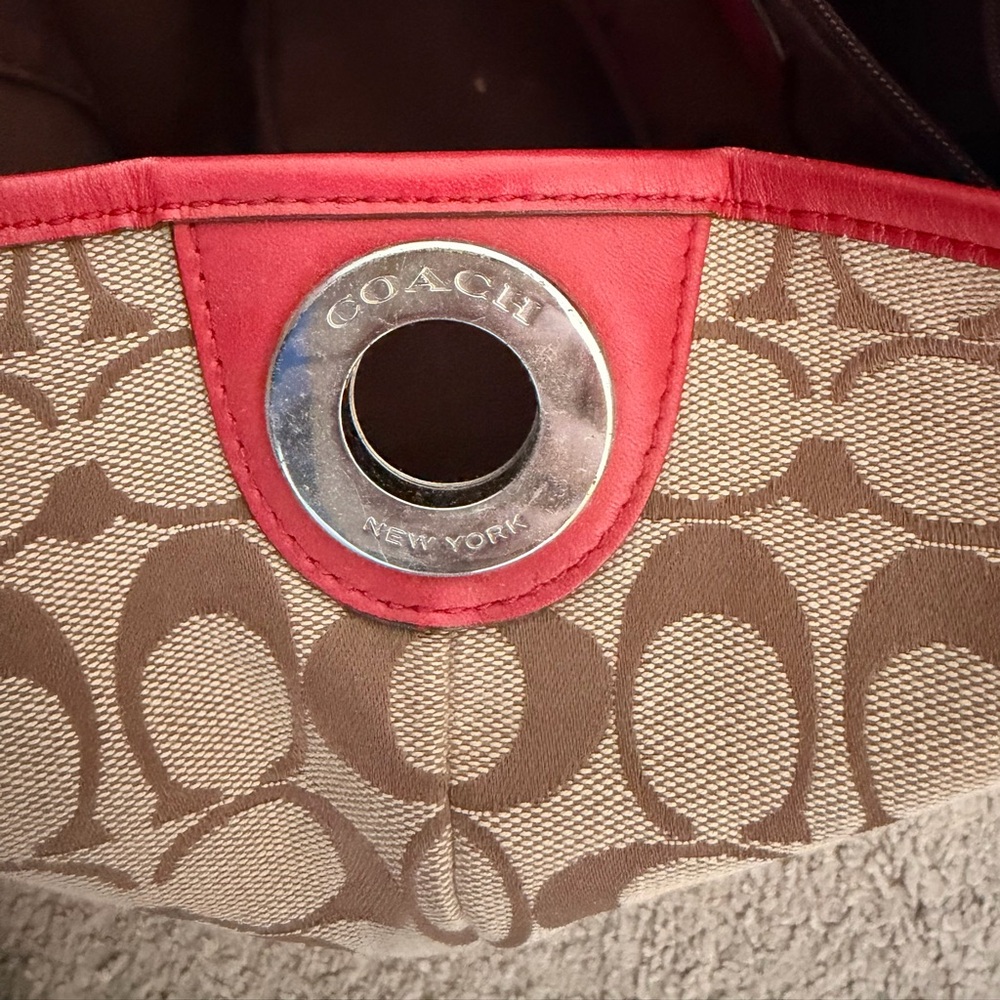 Coach Purse - Picture 4 of 11